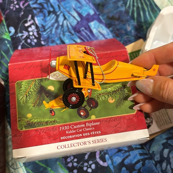 Keepsake ornaments in box - Picture 8 of 10